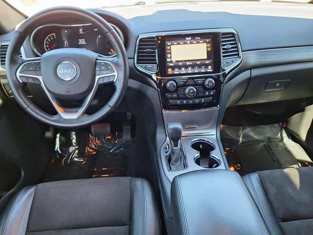 Used 2020 Jeep Grand Cherokee Altitude image 14
