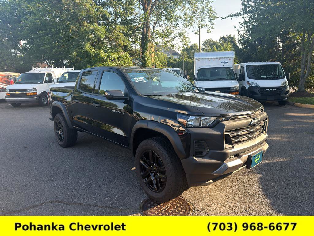 Certified 2025 Chevrolet Colorado Trail Boss AWD/4WD image 37