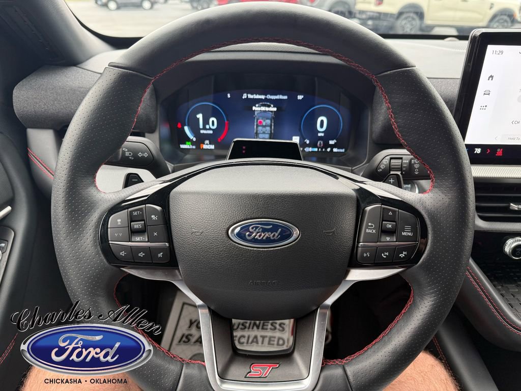 Used 2025 Ford Explorer ST w/ Sun And Sound Package AWD/4WD image 21