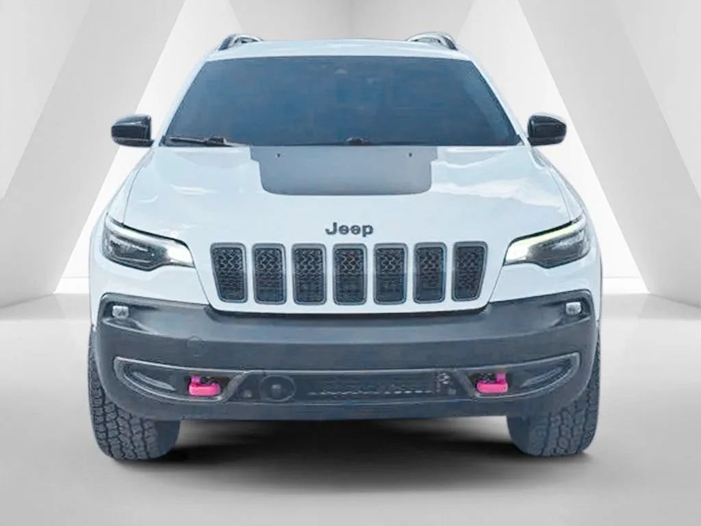 Used 2022 Jeep Cherokee Trailhawk w/ Comfort/Convenience Group AWD/4WD image 2