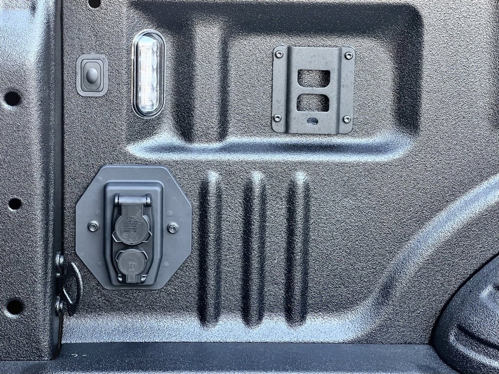 New 2025 Ford F250 King Ranch w/ Chrome Package image 6