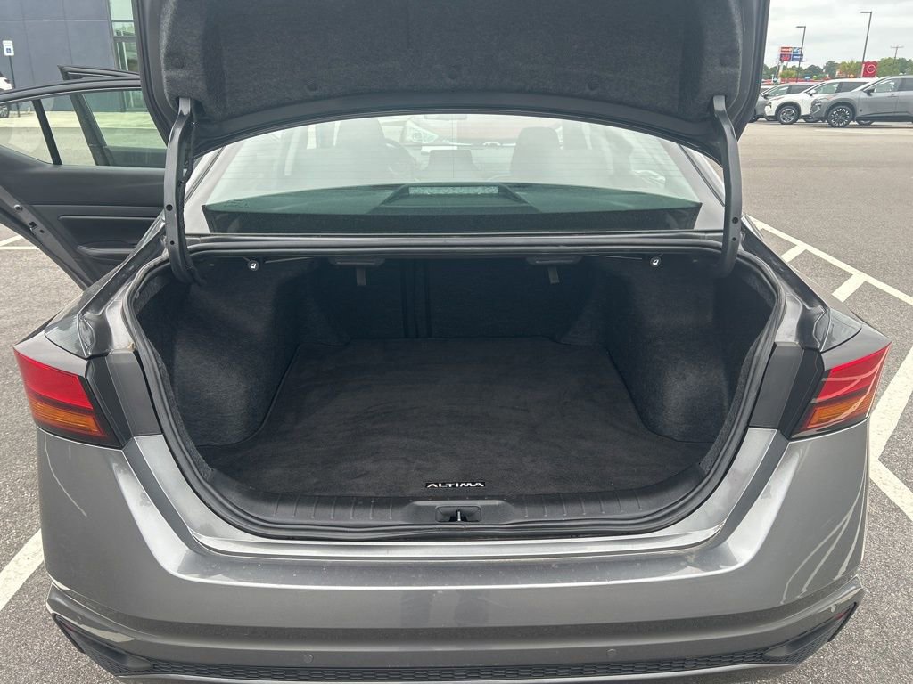 Certified 2024 Nissan Altima 2.5 SV FWD image 21