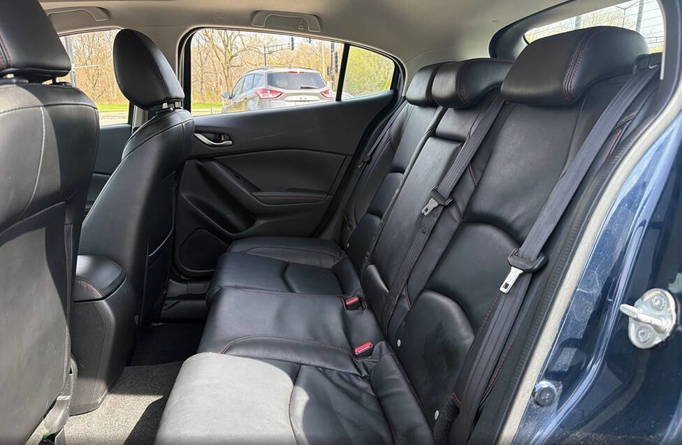 Used 2014 MAZDA MAZDA3 i Grand Touring FWD image 10