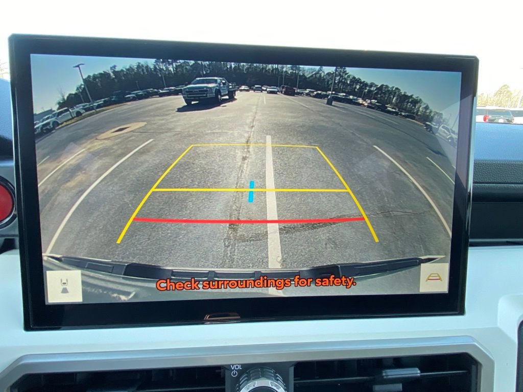 Used 2024 Toyota Tacoma TRD Off-Road image 16