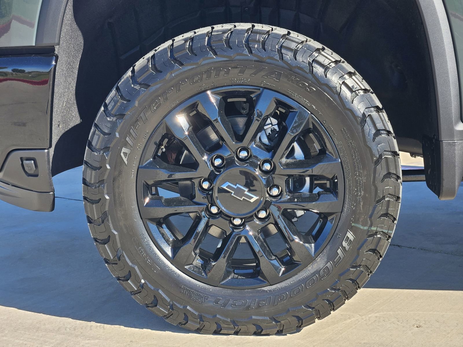 New 2026 Chevrolet Silverado 2500 LTZ w/ LTZ Plus Package image 14