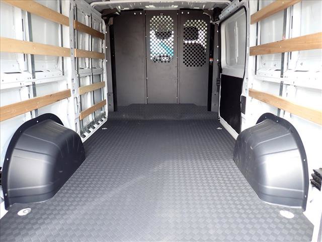 Used 2025 RAM ProMaster 2500 w/ U-Haul Equipment Group FWD image 8