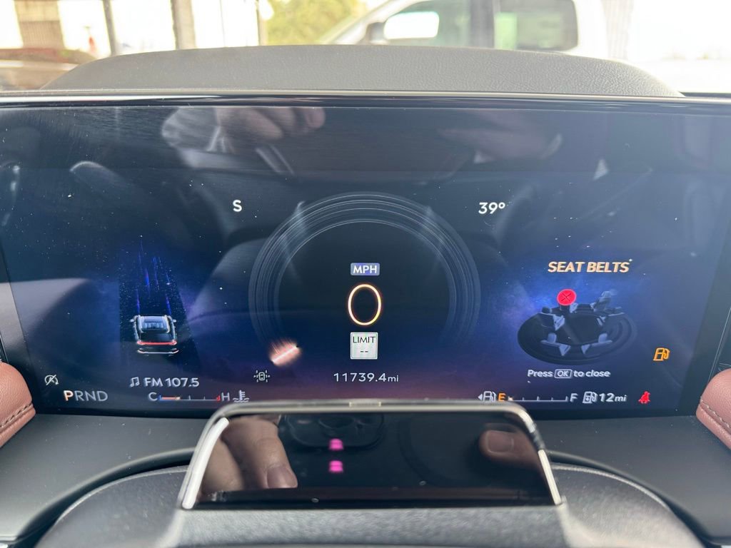 Used 2025 Lincoln Aviator Reserve w/ Luxury Package AWD/4WD image 11