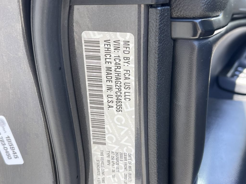 Used 2023 Jeep Grand Cherokee Altitude AWD/4WD image 27