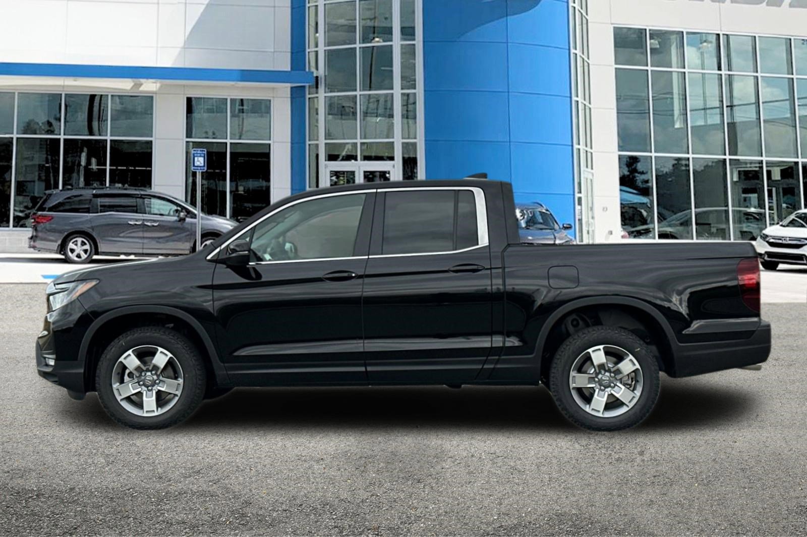 New 2026 Honda Ridgeline RTL image 2