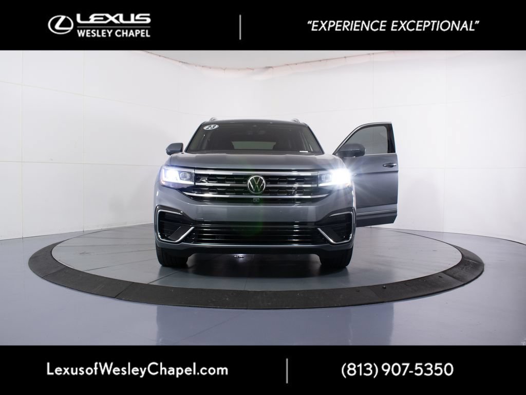 Used 2023 Volkswagen Atlas SEL Premium AWD/4WD image 25