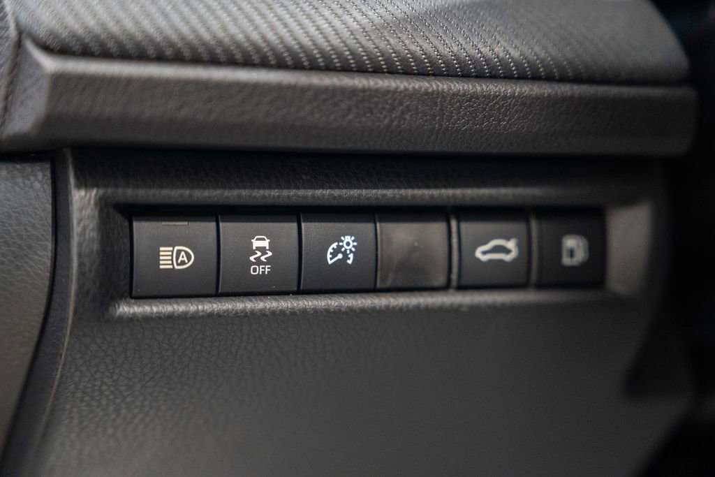 New 2026 Toyota Camry SE FWD image 39