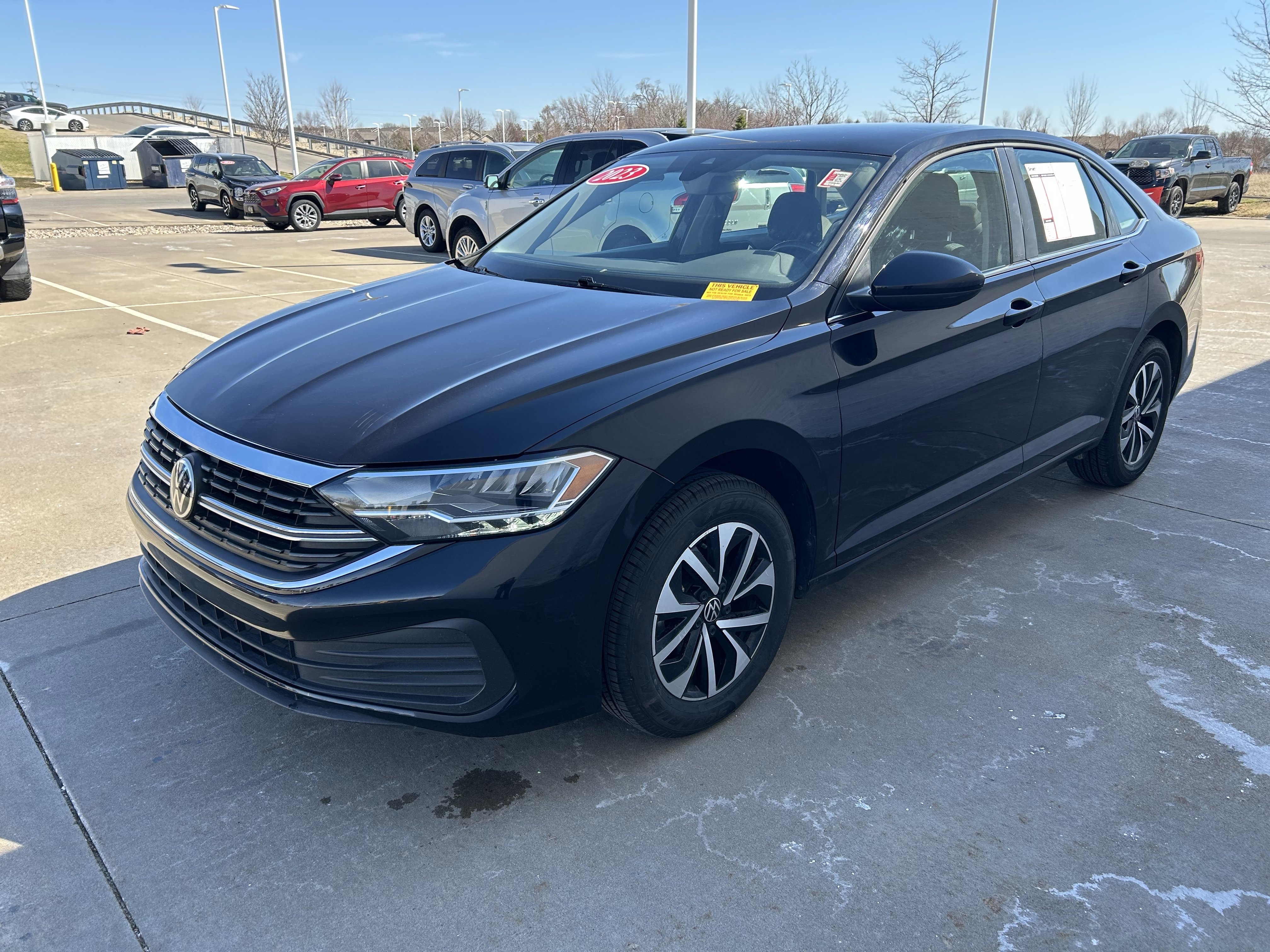 Used 2023 Volkswagen Jetta S image 6