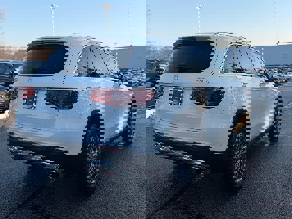 Used 2022 Mercedes-Benz GLC 300 4MATIC image 6