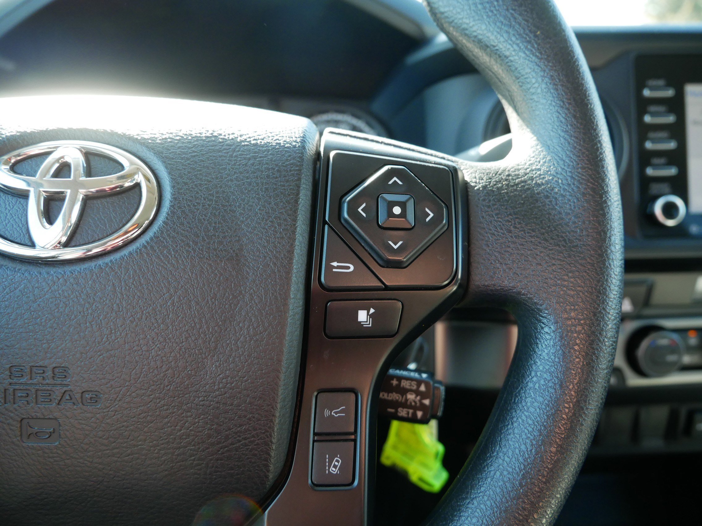 Used 2022 Toyota Tacoma SR image 30