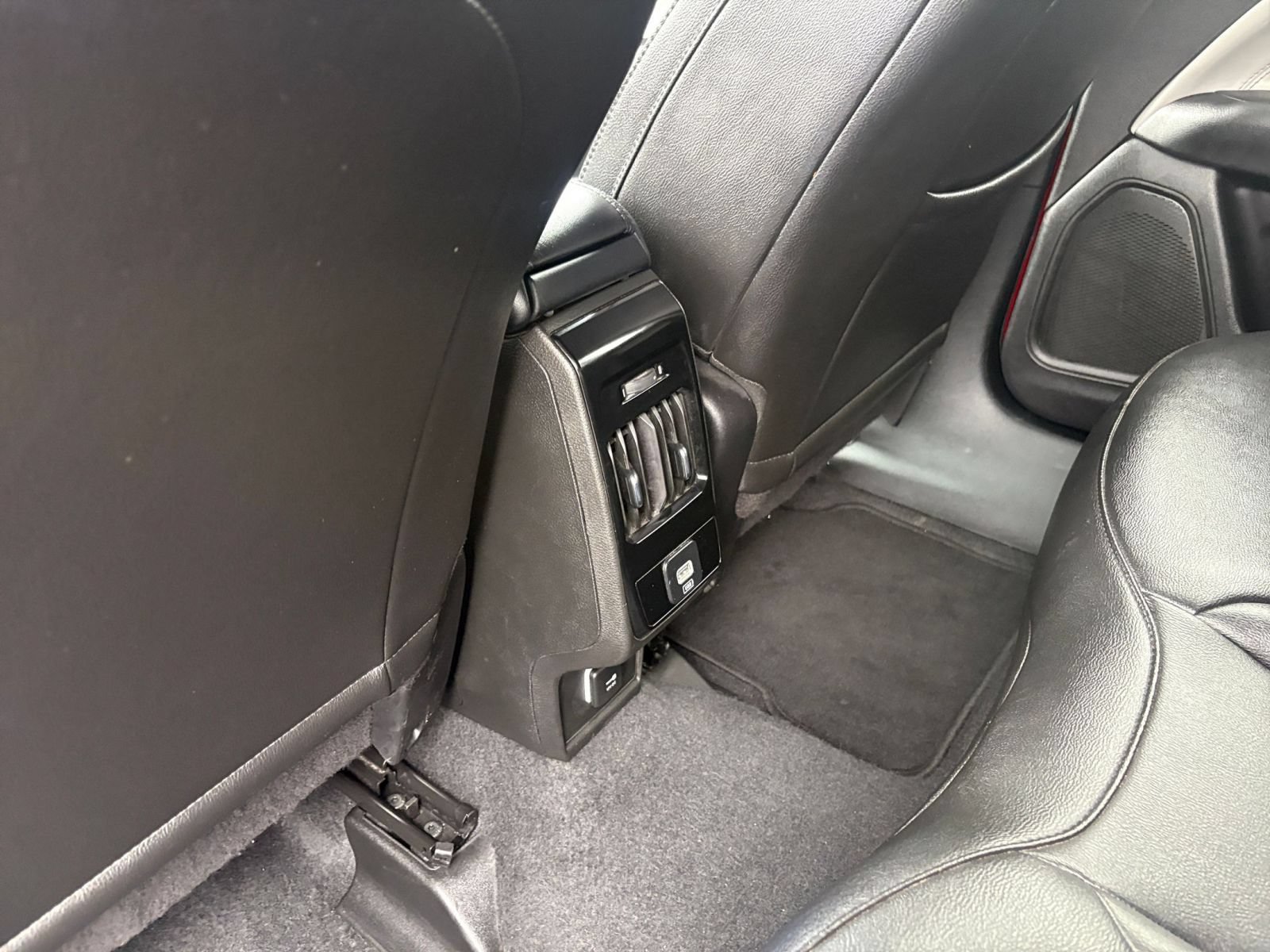 Used 2025 Jeep Compass Limited AWD/4WD image 22