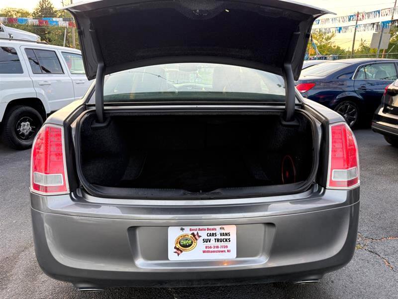 Used 2012 Chrysler 300 S w/ Luxury Group image 32