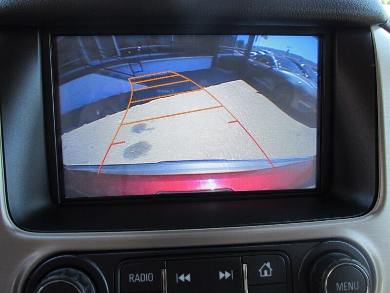 Used 2016 GMC Yukon Denali w/ Open Road Package RWD image 18