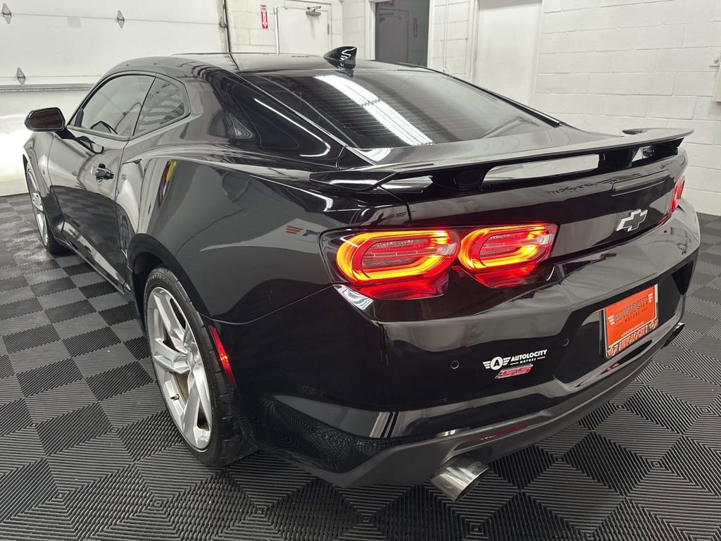 Used 2019 Chevrolet Camaro SS image 8
