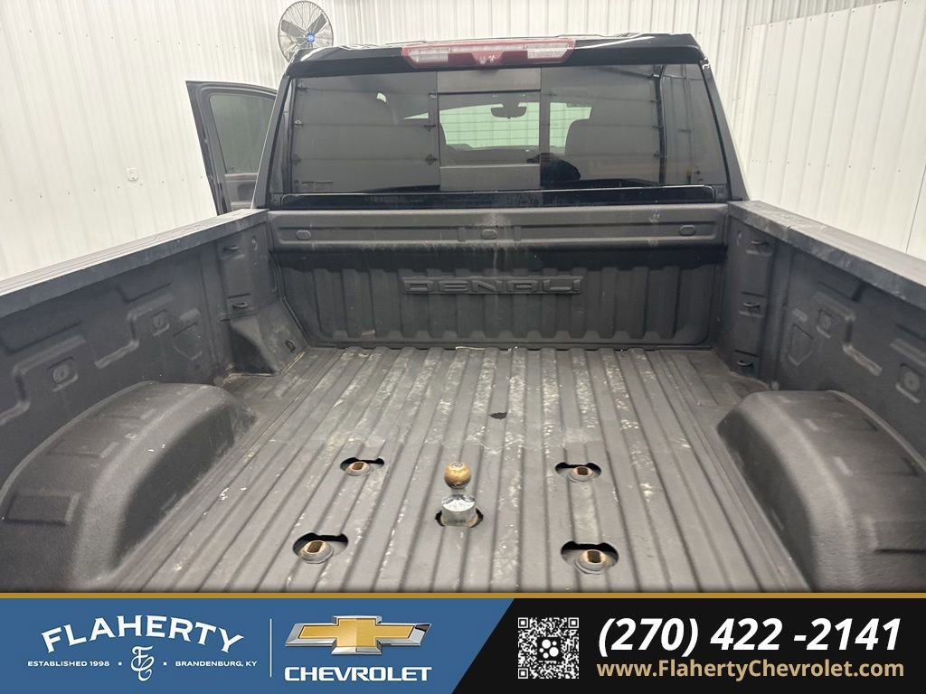 Used 2020 GMC Sierra 3500 Denali w/ Denali Ultimate Package image 16
