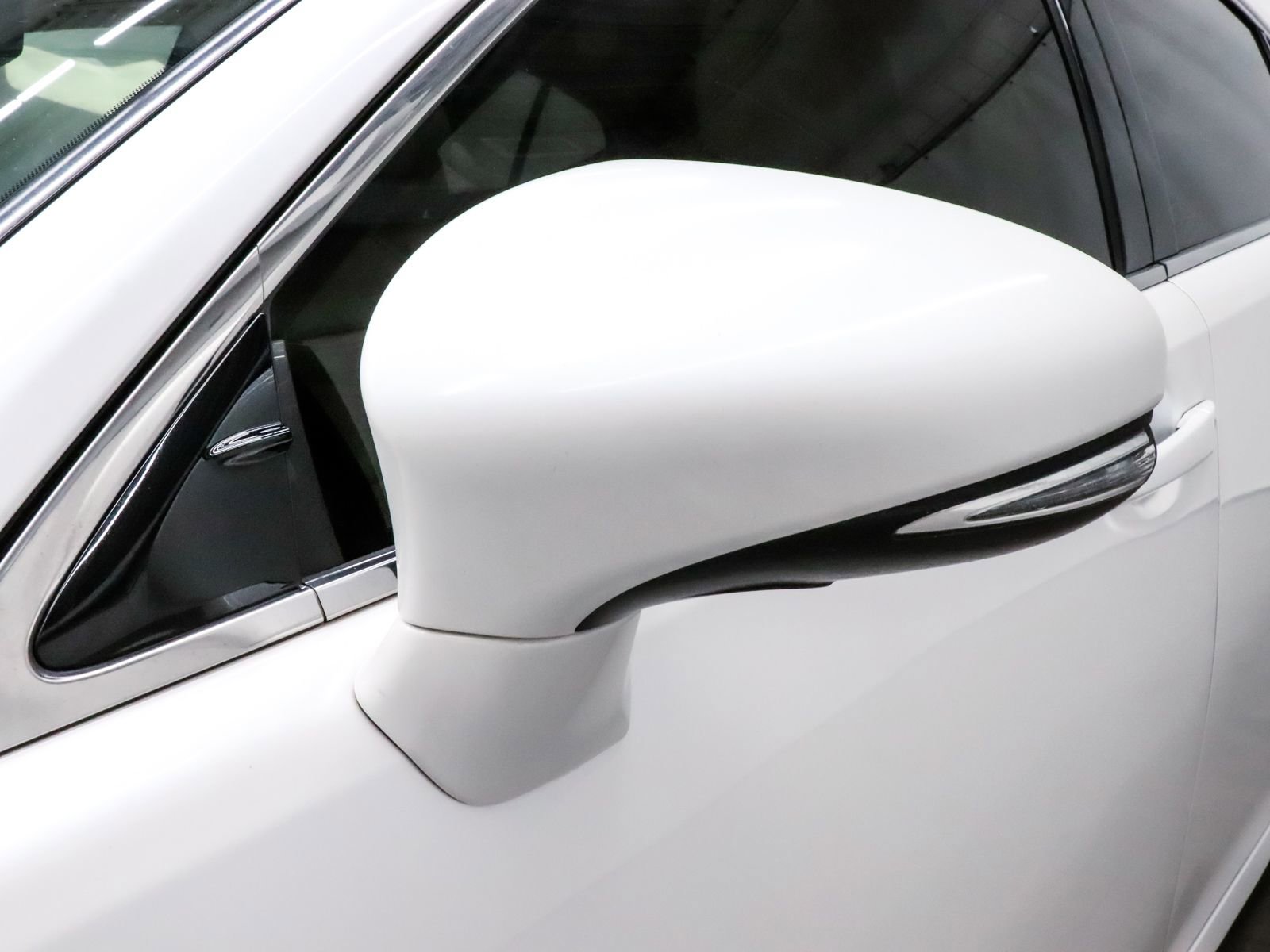 Used 2016 Lexus ES 350 w/ Luxury Package w/Wood Trim image 52