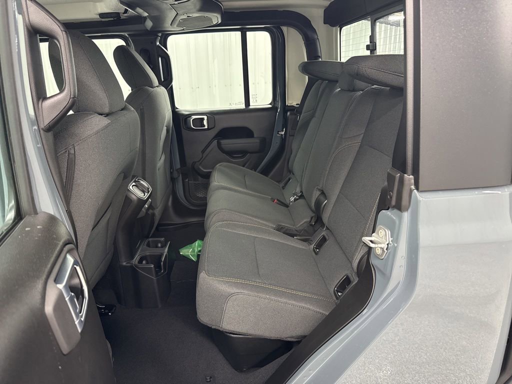 New 2026 Jeep Gladiator Sport image 11