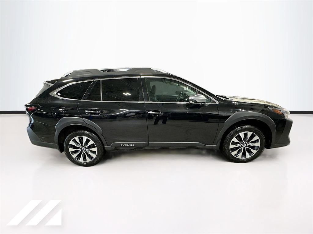 Used 2023 Subaru Outback Touring XT image 4