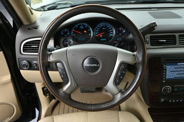 Used 2008 GMC Yukon XL Denali AWD/4WD image 26