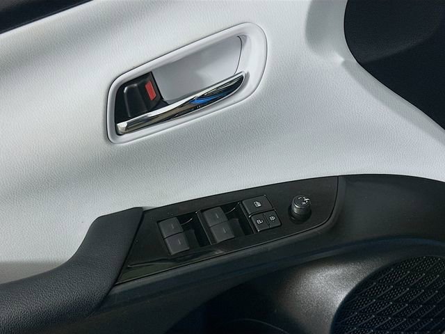 Used 2019 Toyota Prius XLE image 20