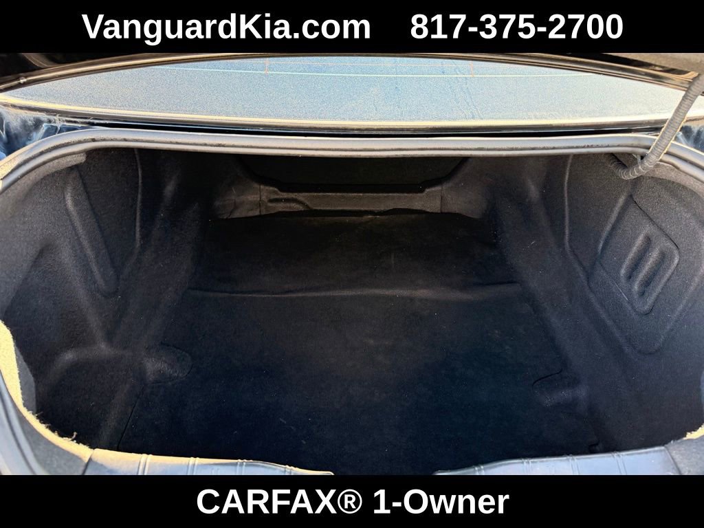 Used 2020 Chevrolet Camaro LT w/ Technology Package image 25