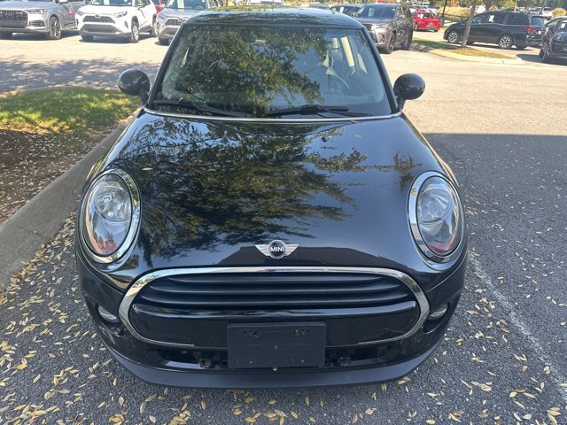 Used 2018 MINI Cooper 2-Door Hardtop FWD image 3