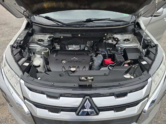 Used 2020 Mitsubishi Outlander Sport SE image 13