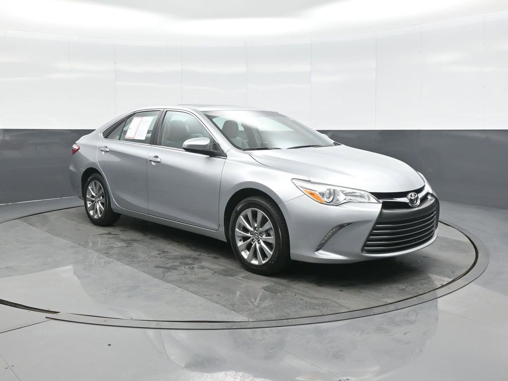 Used 2016 Toyota Camry XLE