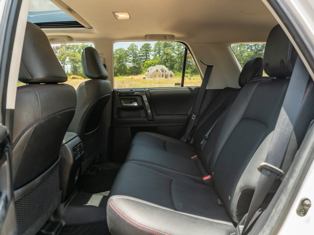 Used 2020 Toyota 4Runner TRD Off-Road Premium w/ Moonroof Package AWD/4WD image 16