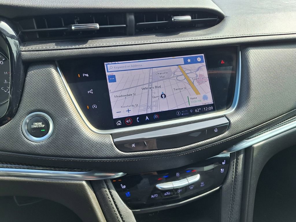 Used 2023 Cadillac XT5 Sportv w/ Technology Package image 19