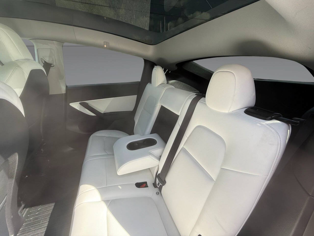 Used 2022 Tesla Model Y Performance AWD/4WD image 31