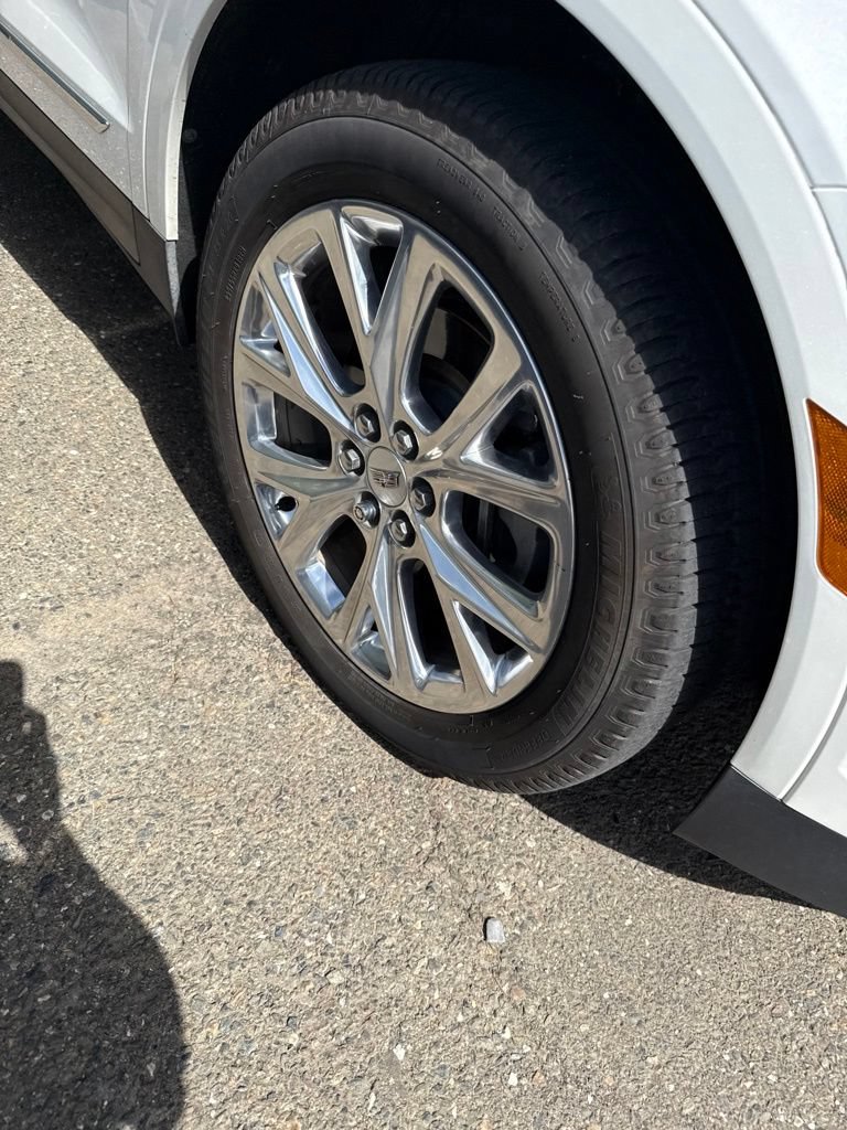 Used 2020 Cadillac XT5 Premium Luxury FWD image 4
