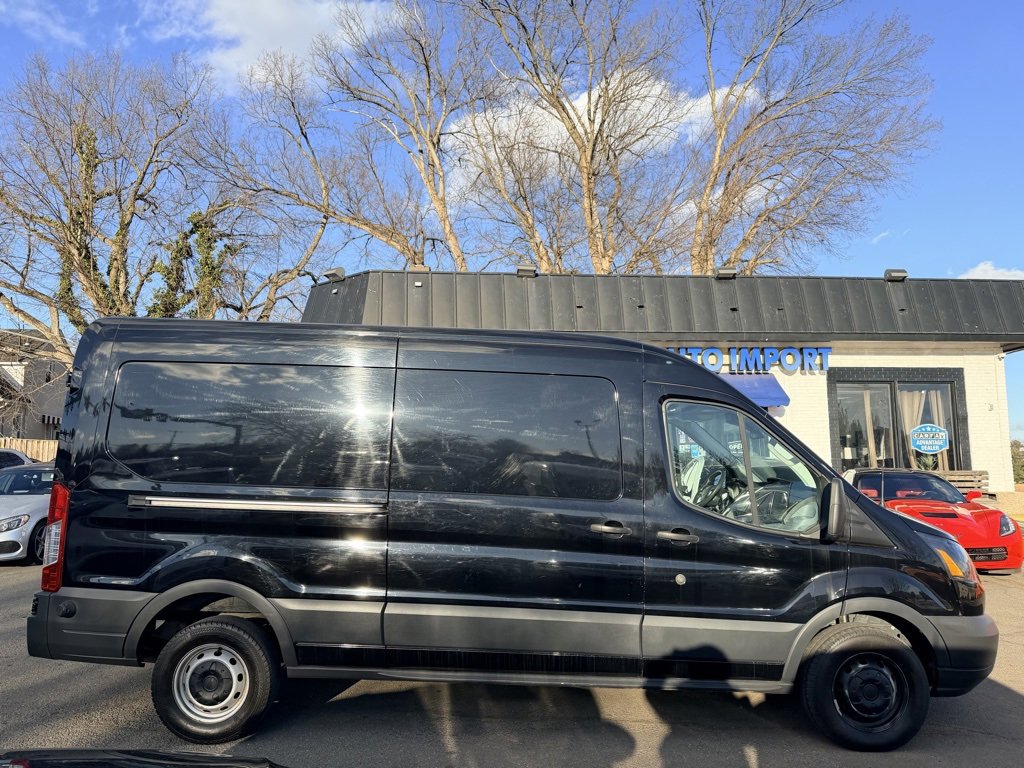 Used 2018 Ford Transit 250 148 Medium Roof image 6