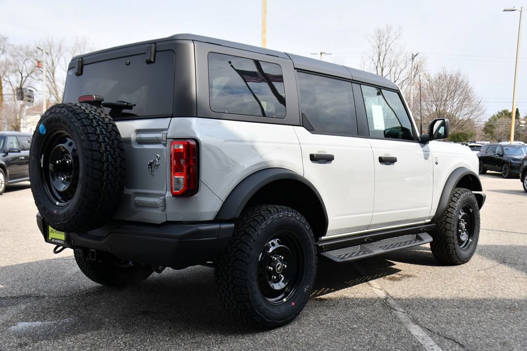 New 2026 Ford Bronco Big Bend w/ Black Diamond Package AWD/4WD image 6