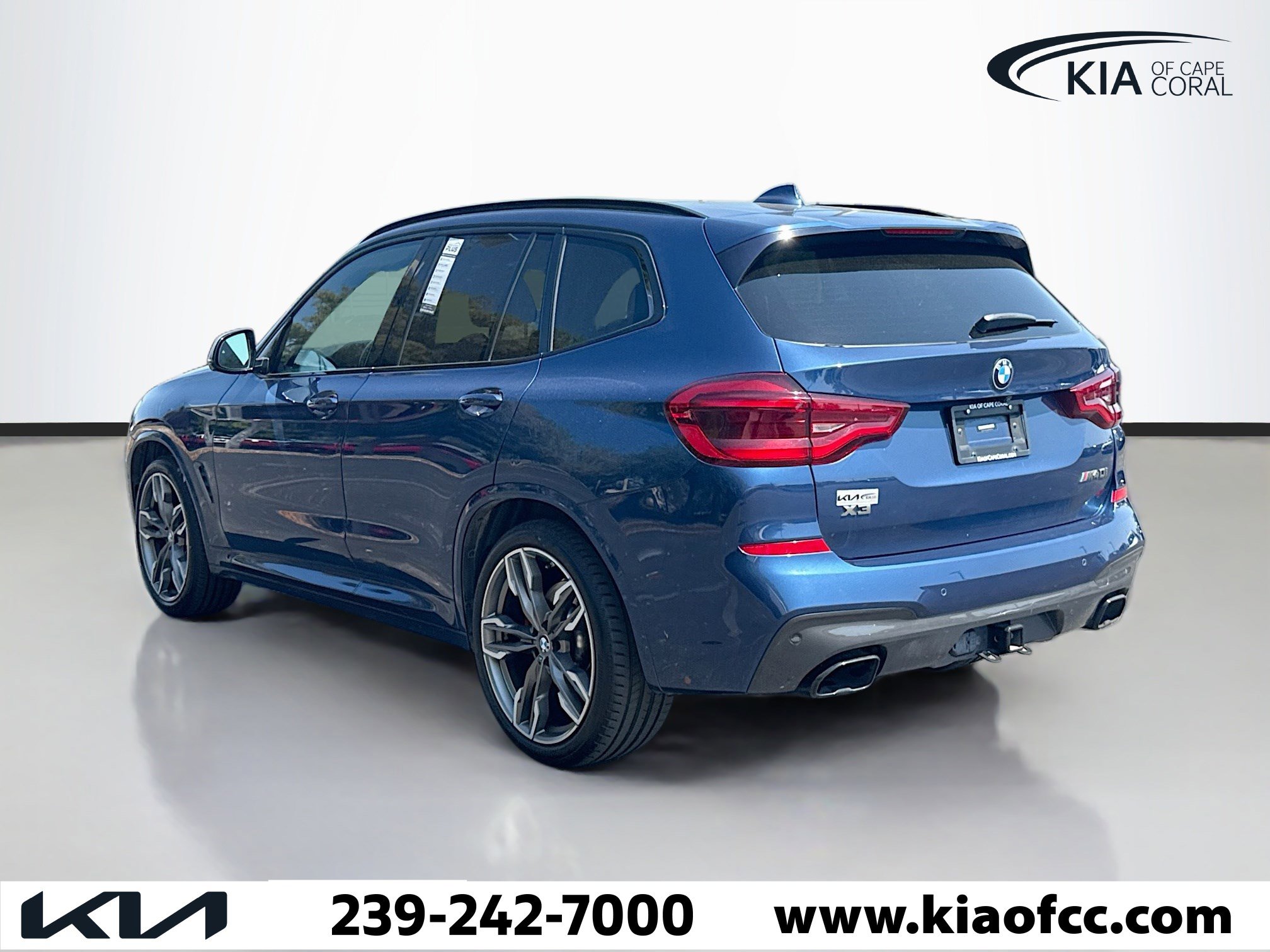 Used 2021 BMW X3 M40i w/ Executive Package image 3
