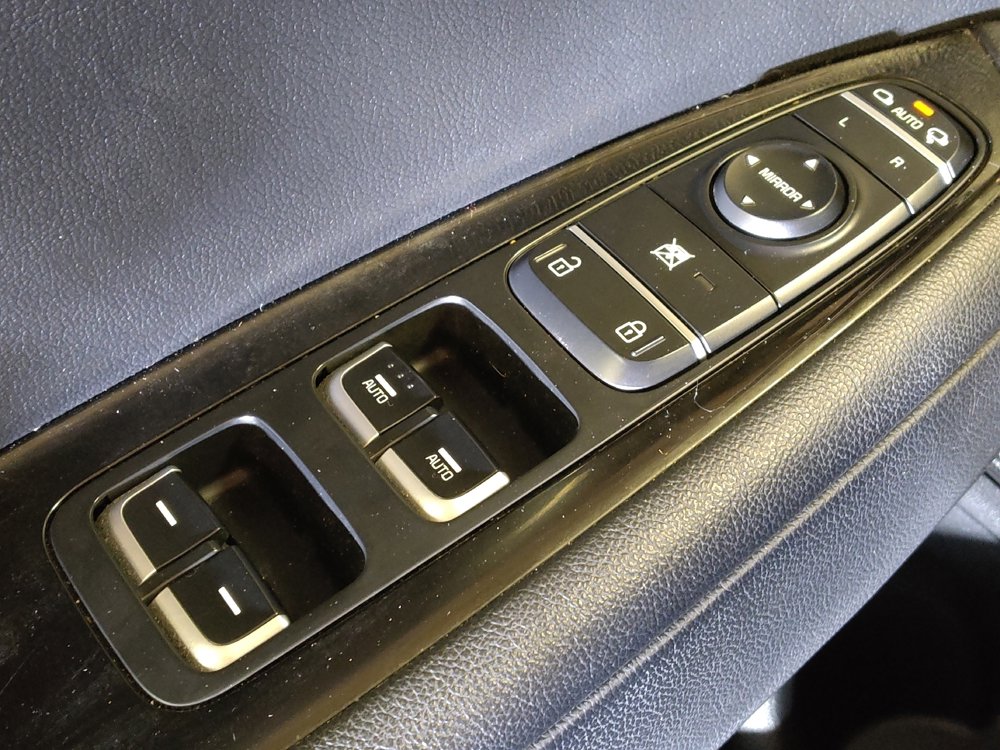 Used 2018 Kia Optima SX FWD image 27