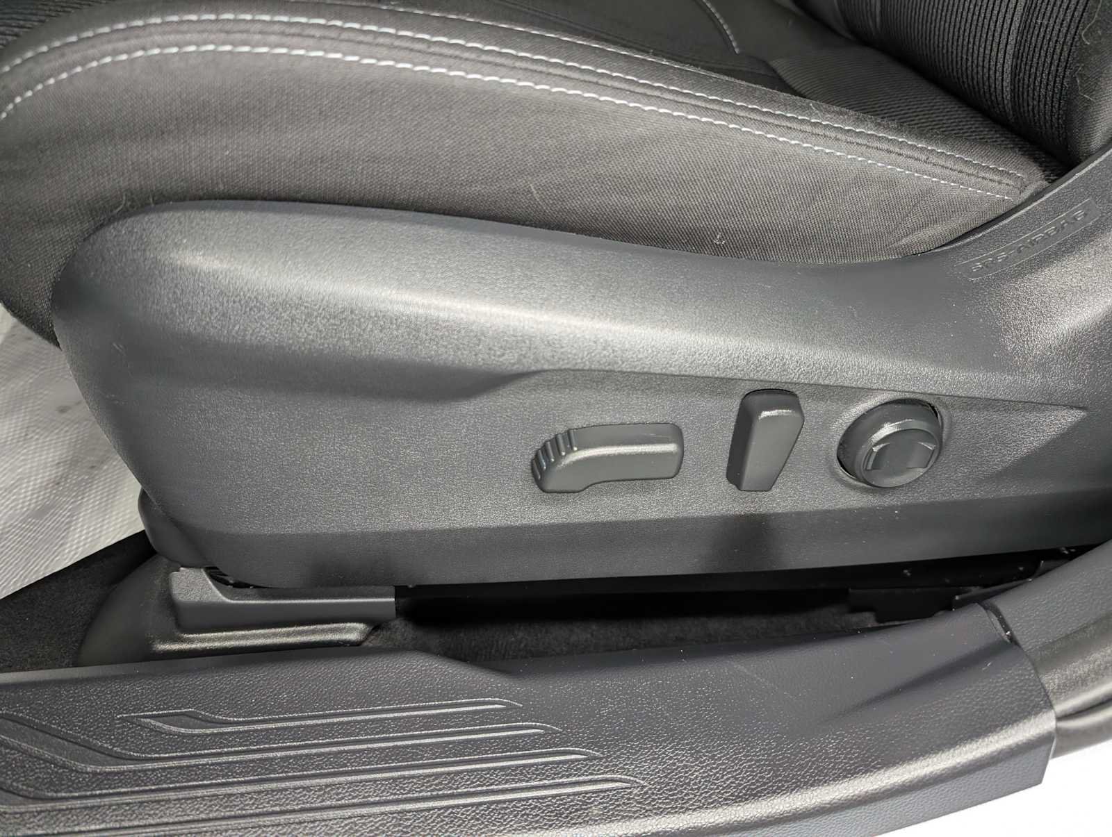 Used 2024 Subaru Legacy Premium AWD/4WD image 36