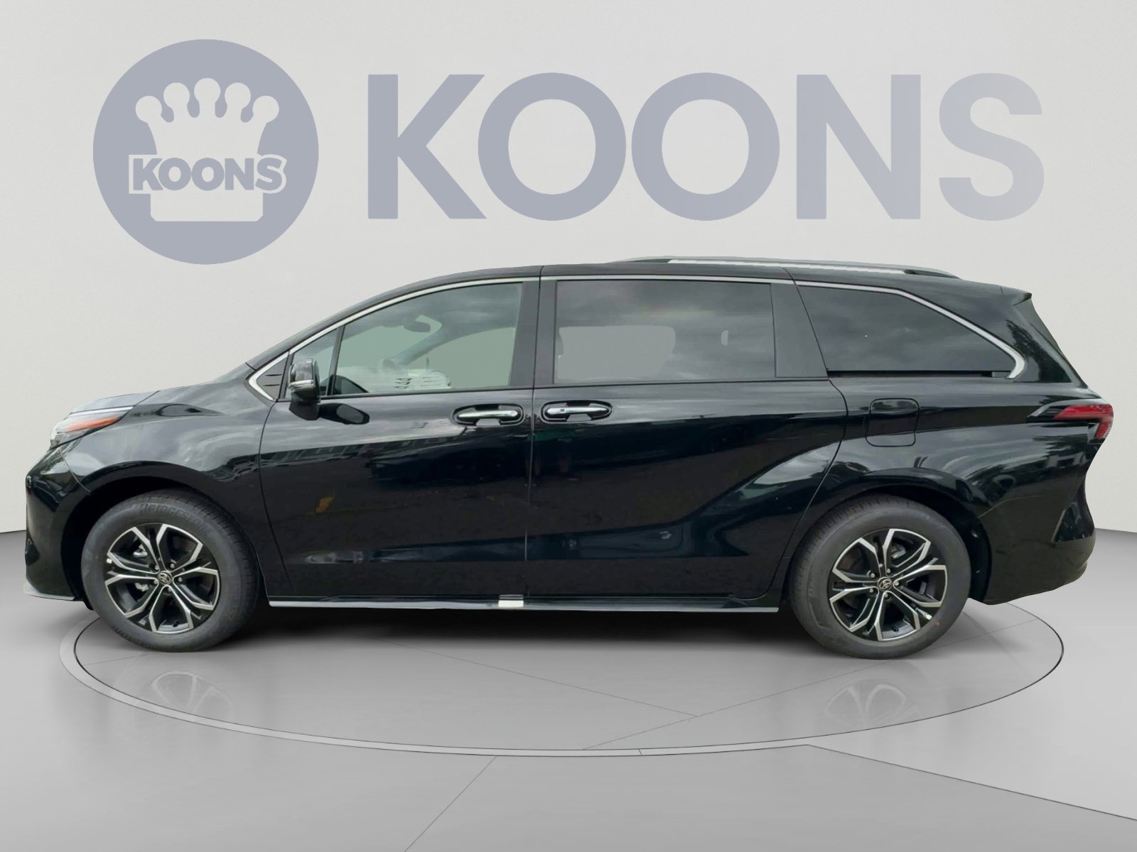 New 2026 Toyota Sienna Platinum AWD/4WD image 7