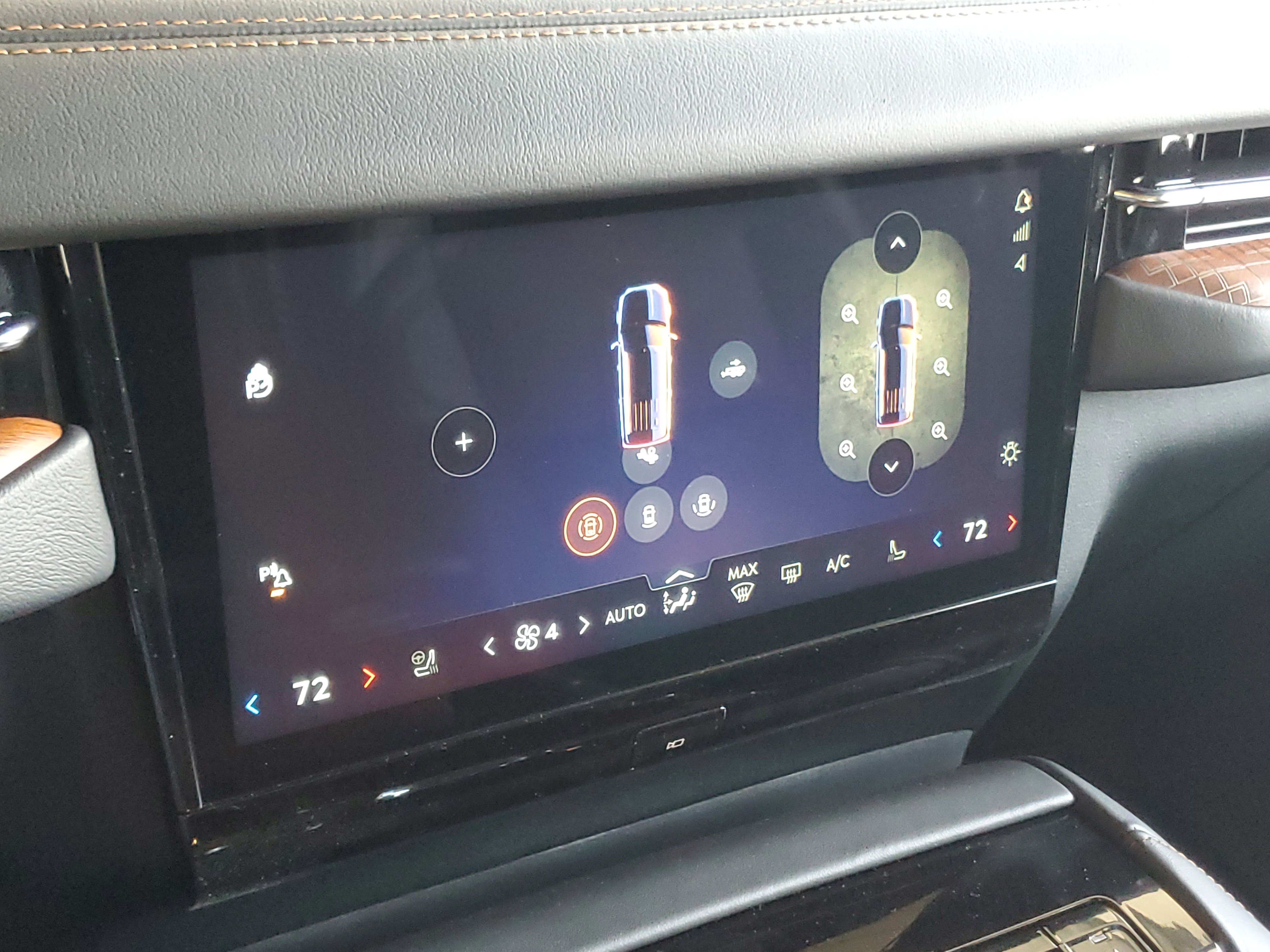 New 2026 Lincoln Navigator L Black Label AWD/4WD image 24