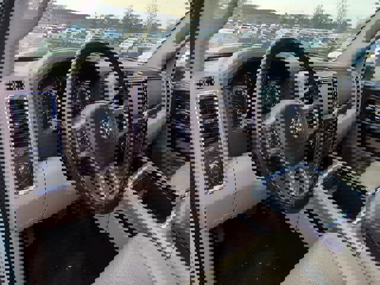 Used 2017 RAM 2500 Laramie image 2