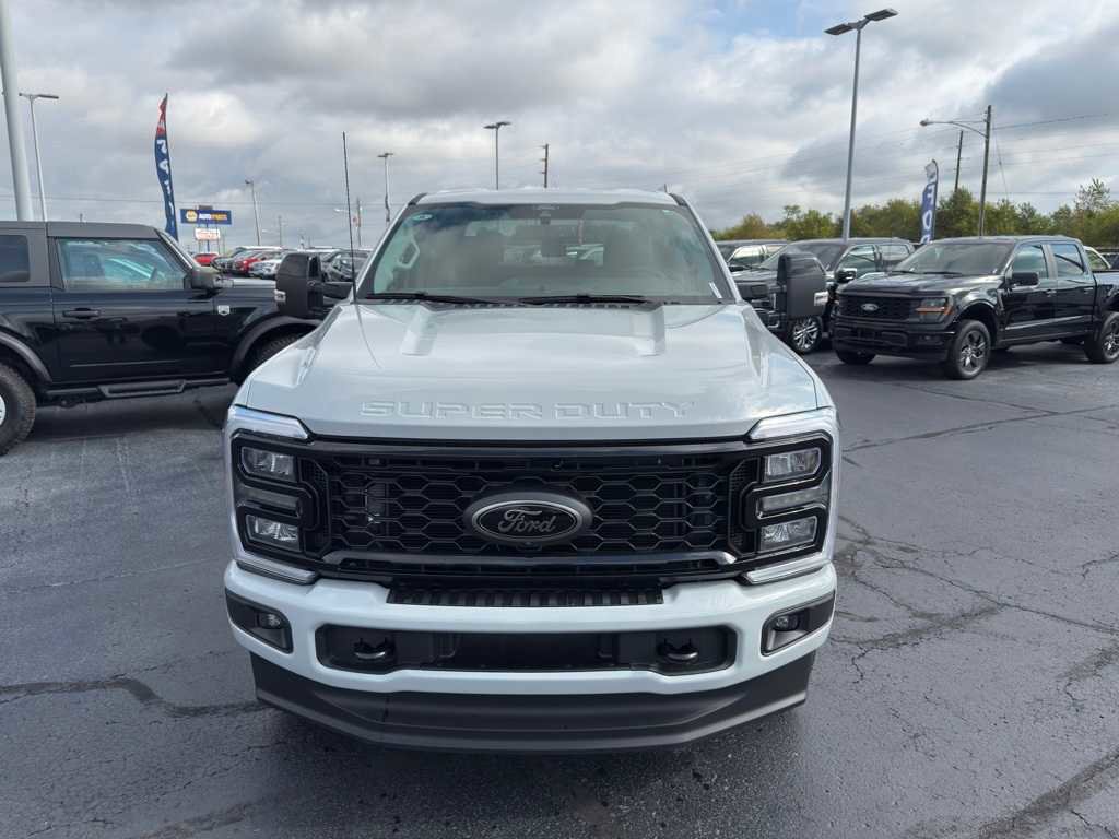 New 2026 Ford F250 Lariat w/ Black Appearance Package image 24