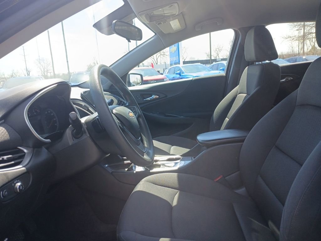 Used 2022 Chevrolet Malibu LS image 14