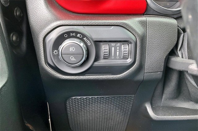 Used 2021 Jeep Gladiator Rubicon w/ Trailer Tow Package image 16