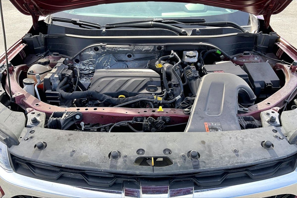 Used 2025 Chevrolet Trax LS FWD image 10