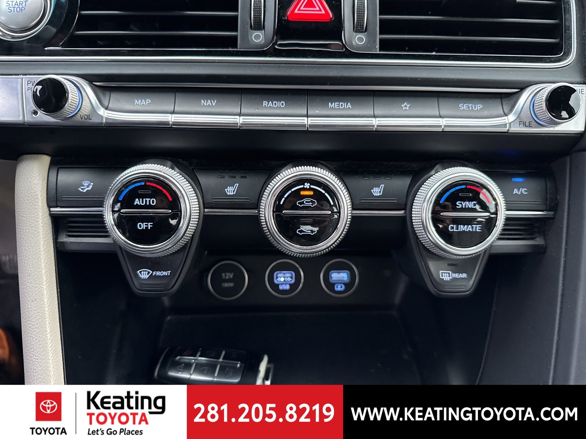 Used 2022 Genesis G70 2.0T RWD image 16