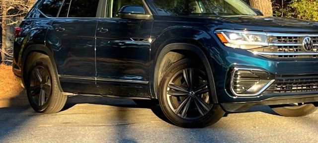 Used 2021 Volkswagen Atlas SE w/ Panoramic Sunroof Package image 10